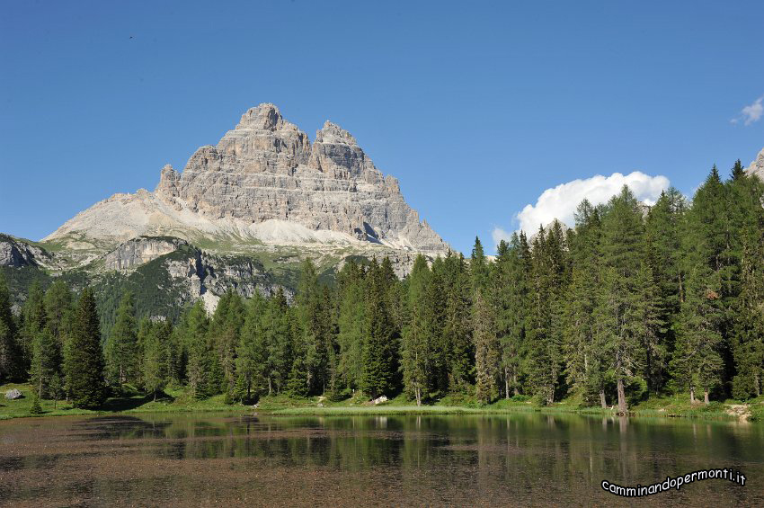 012 Lago di Antorno - Tre Cime di Lavaredo.JPG